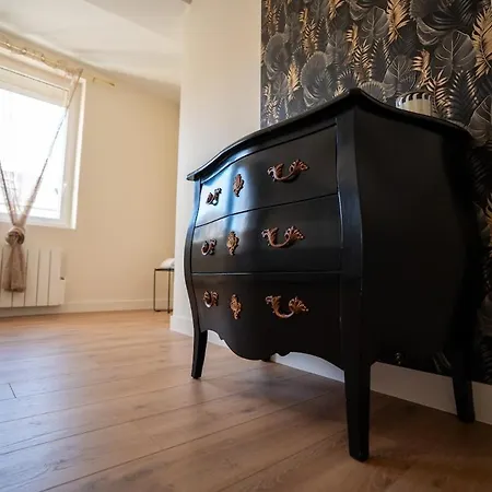 Willa L'escale Caennaise House For 8 People Caen