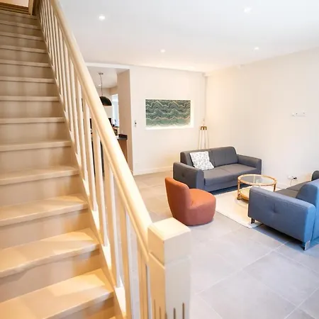 L'escale Caennaise House For 8 People *