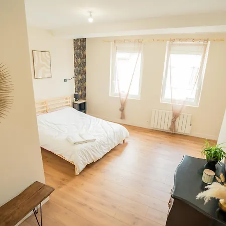 L'escale Caennaise House For 8 People וילה קאין