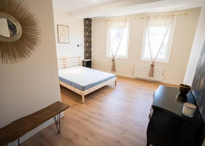 ヴィラ L'escale Caennaise House For 8 People カーン